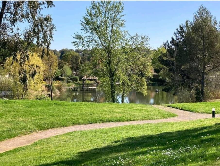 Les Restanques Bougainvillee 2051 Grimaud Eksteriør billede